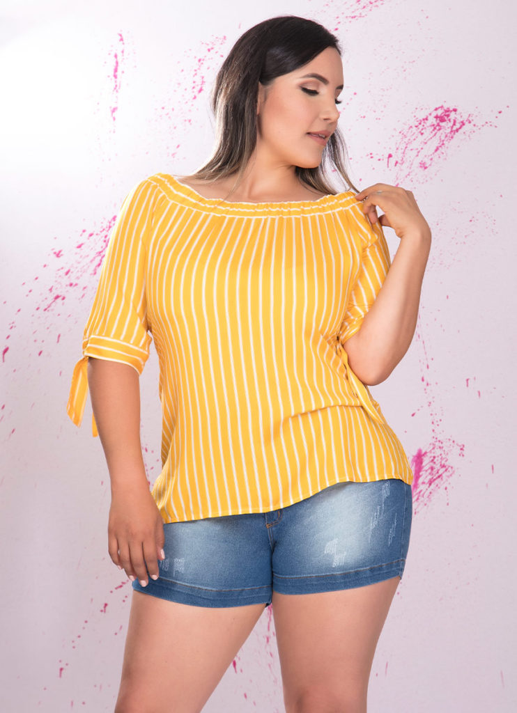 blusa asimétrica de color amarillo